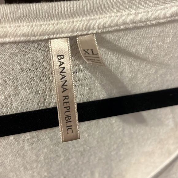 Banana Republic XL White Top - Picture 2 of 5